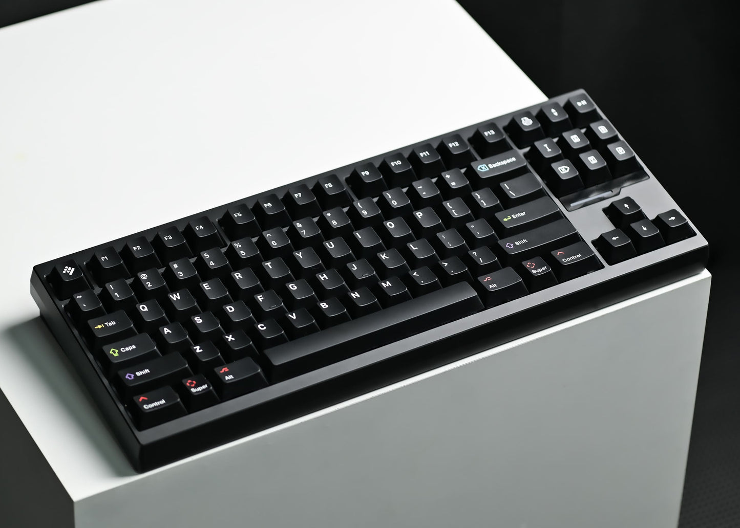 【予約商品】Keyreative KAP White on Black Doubleshot Cherry Profile キーキャップ