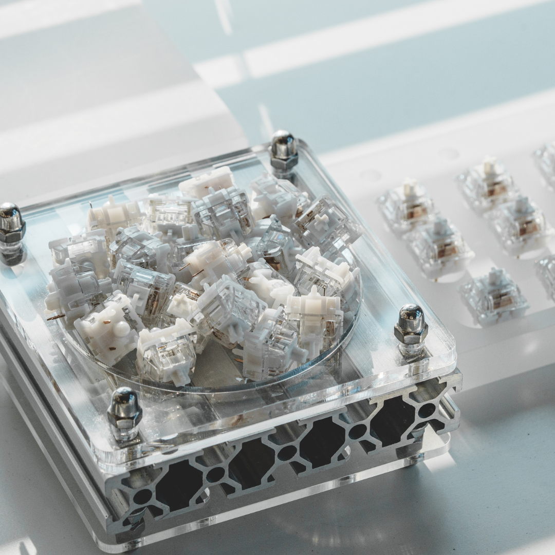 LeleLab phantom linear switch