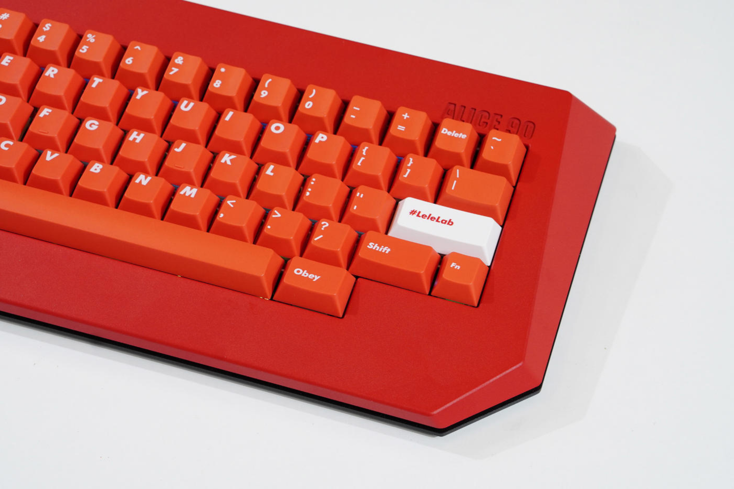 LeleLab Matra Alice 90 全体画像　Coated Red（バッテリー内蔵）
