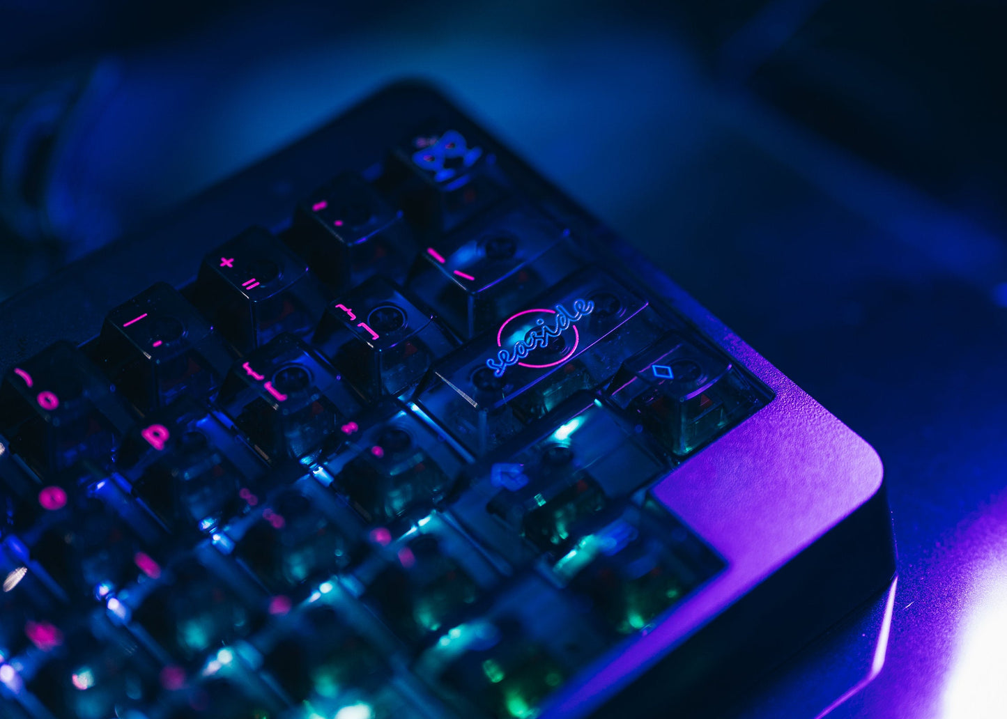 Lelelab x ICE CAT Seaside Clear Keyset