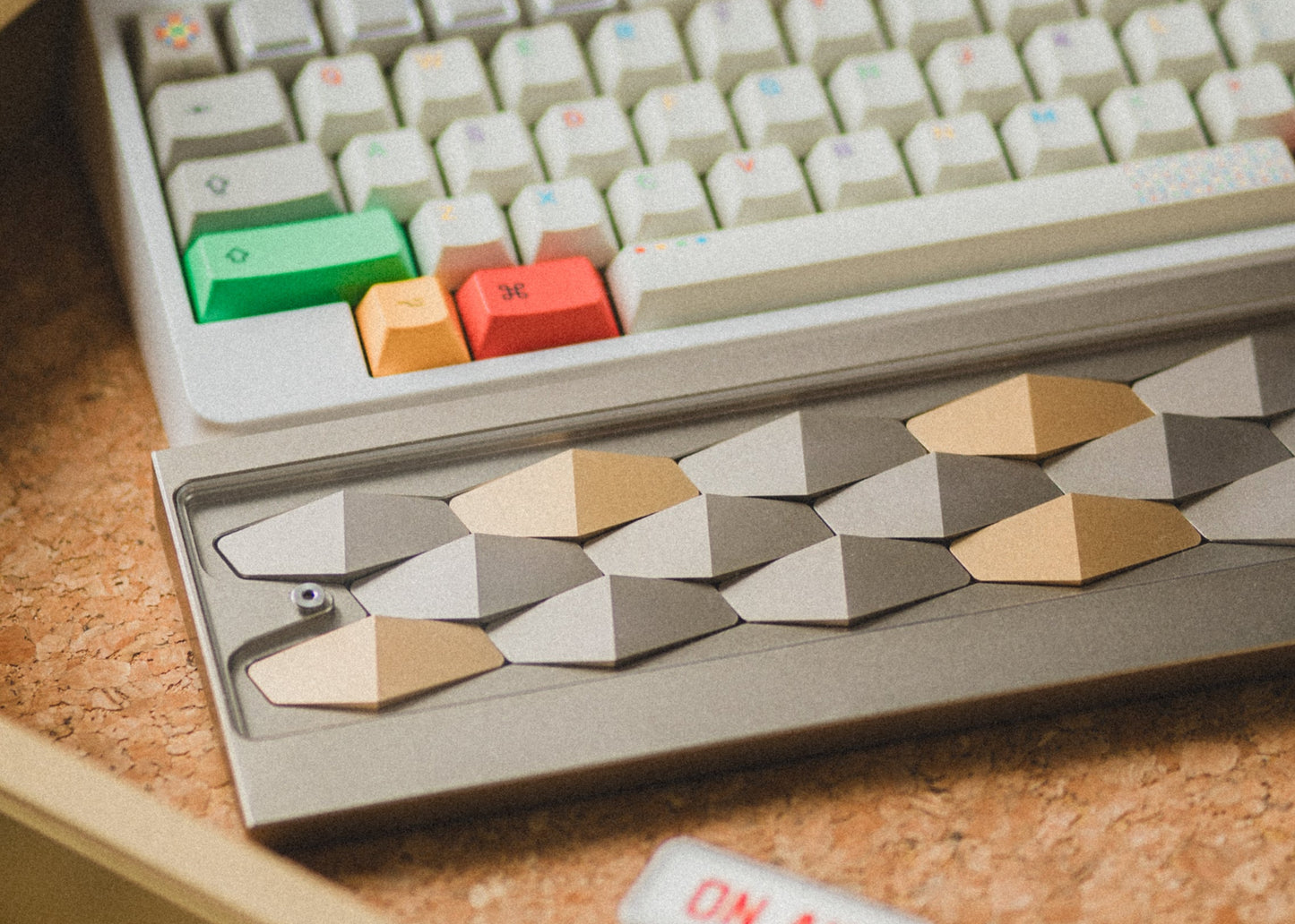 【新発売】LeleLab X Lynn Studio Dragon Scale 65%リストレスト