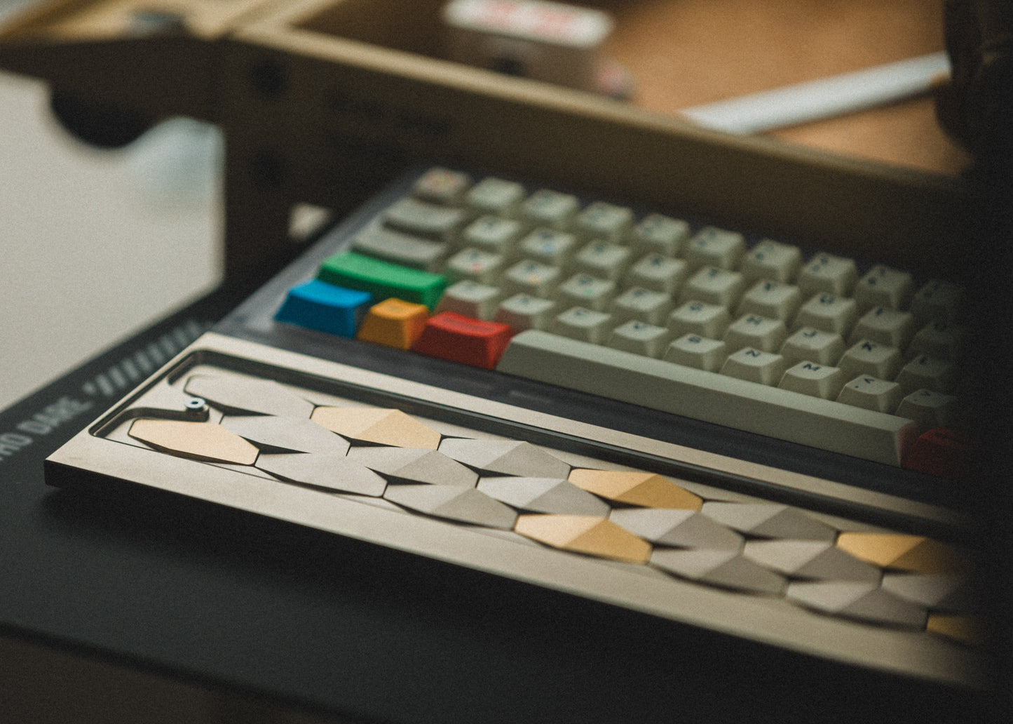 【新発売】LeleLab X Lynn Studio Dragon Scale 65%リストレスト