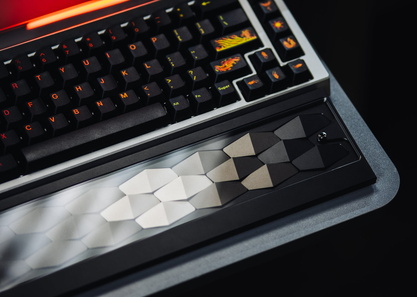 【新発売】LeleLab X Lynn Studio Dragon Scale 65%リストレスト