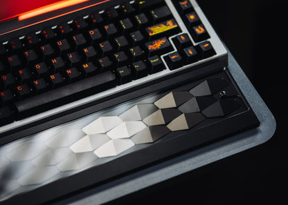 【新発売】LeleLab X Lynn Studio Dragon Scale 65%リストレスト