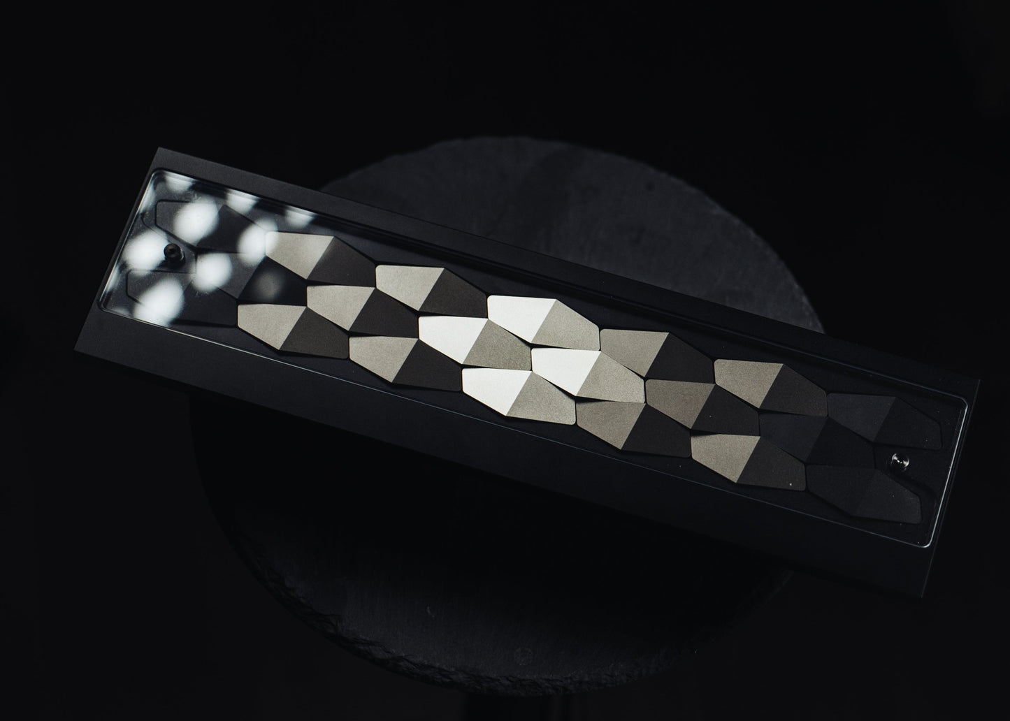 【新発売】LeleLab X Lynn Studio Dragon Scale 65%リストレスト