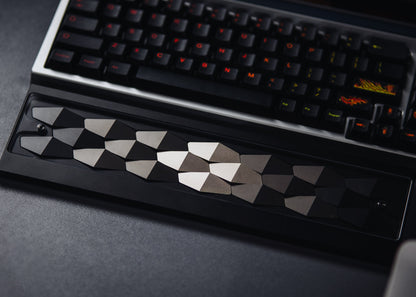 【新発売】LeleLab X Lynn Studio Dragon Scale 65%リストレスト