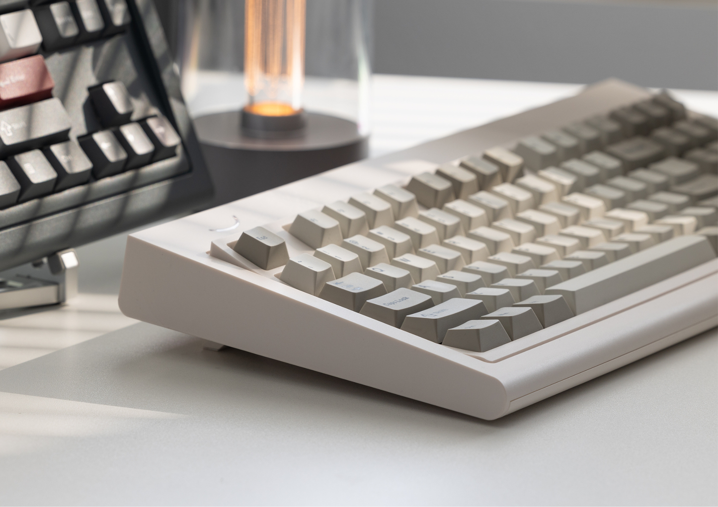 【Group-buy】ソレノイドモジュール搭載 Smurve80 Tri-Mode メカニカルキーボード