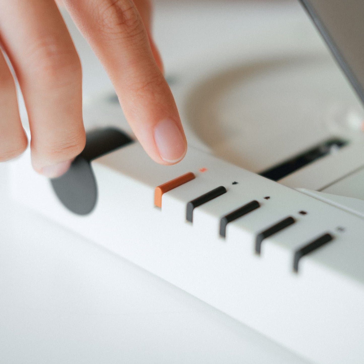 【新規取扱商品】Syitren R300 Bluetooth対応CDプレイヤー