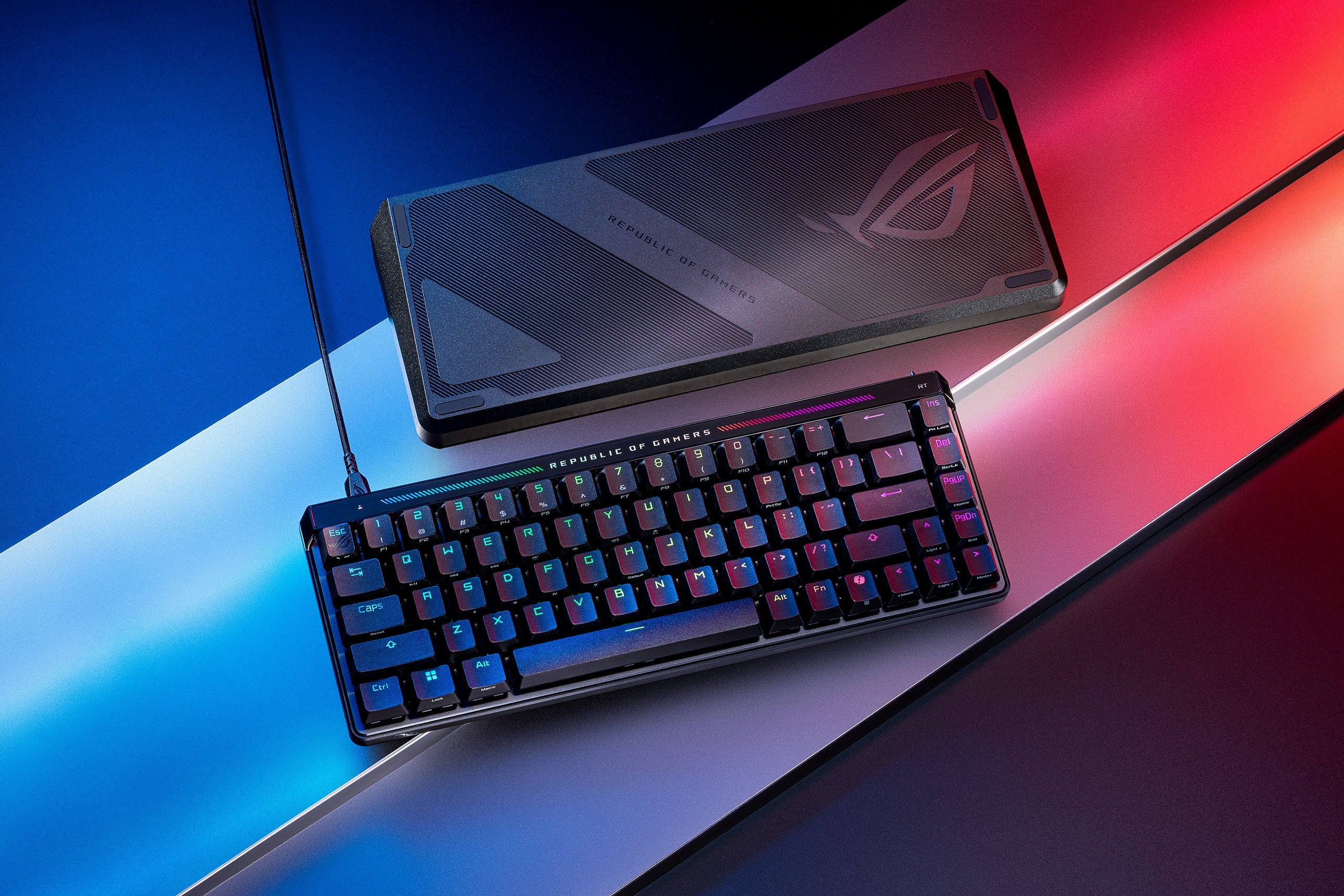 ROG Falchion Ace HFX 日本語配列 1日のみ使用 ROG Falchion Ace HFX | Gaming キーボード｜ROG - Republic of Gamers